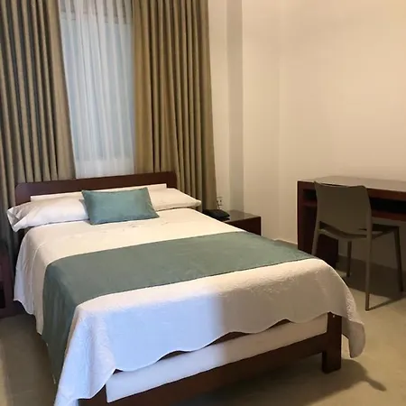 Colon Plaza Hotel Tumaco Exterior photo
