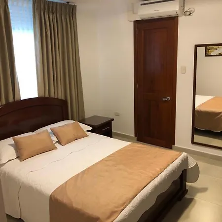 Colon Plaza Hotel Tumaco Exterior photo