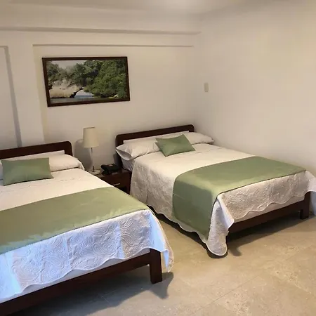 Colon Plaza Hotel Tumaco Exterior photo