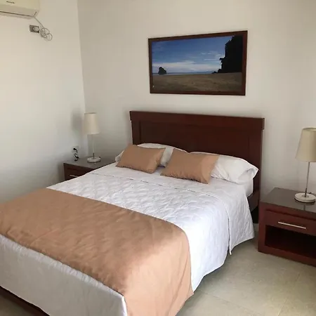Colon Plaza Hotel Tumaco Exterior photo