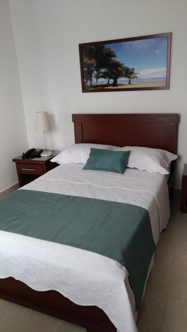 Colon Plaza 3* Tumaco